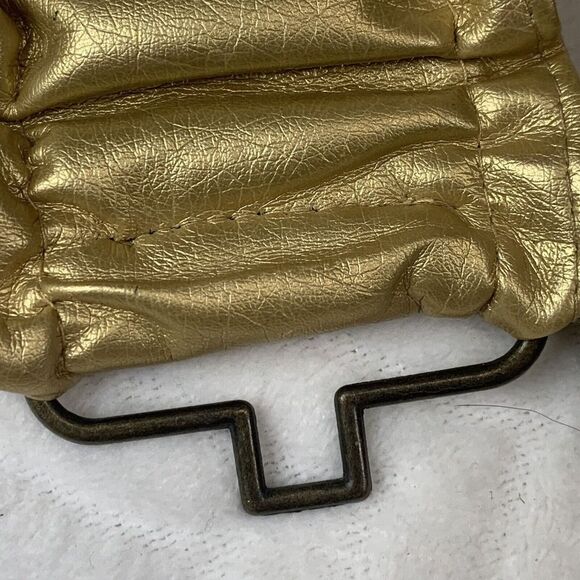 Women’s Gold Metallic Ruffle Scrunchie Metal Closure Elastic Stretch Belt - Picture 4 of 8